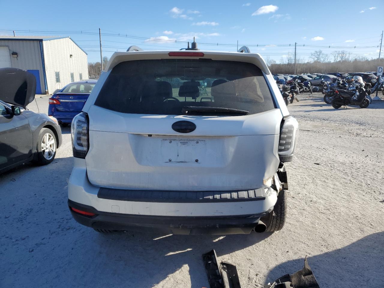 2015 Subaru Forester - Image 6