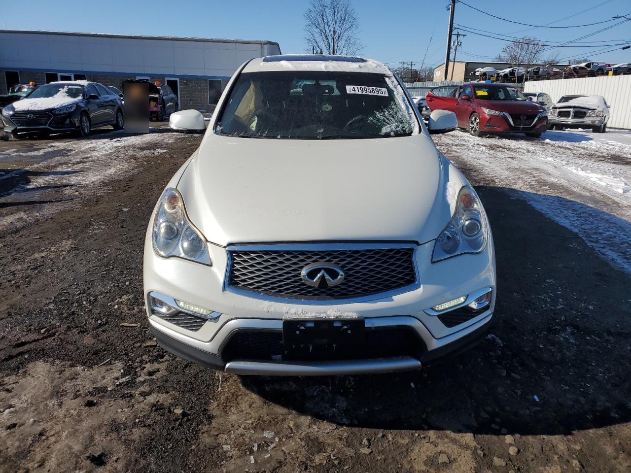 2016 Infiniti QX50 - Image 5