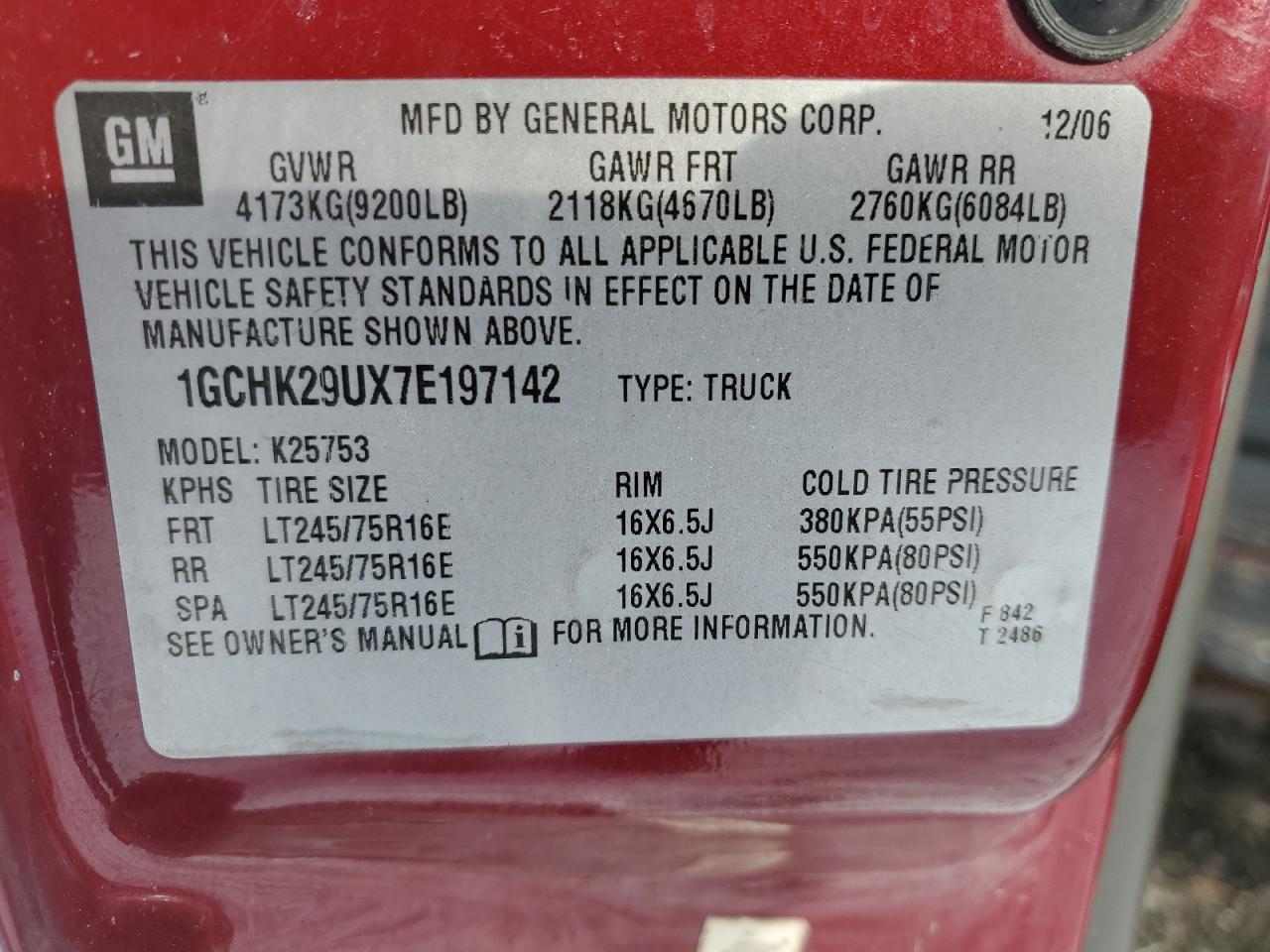 2007 Chevrolet Silverado - Image 12