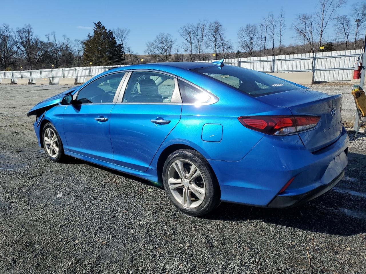 2018 Hyundai Sonata - Image 2