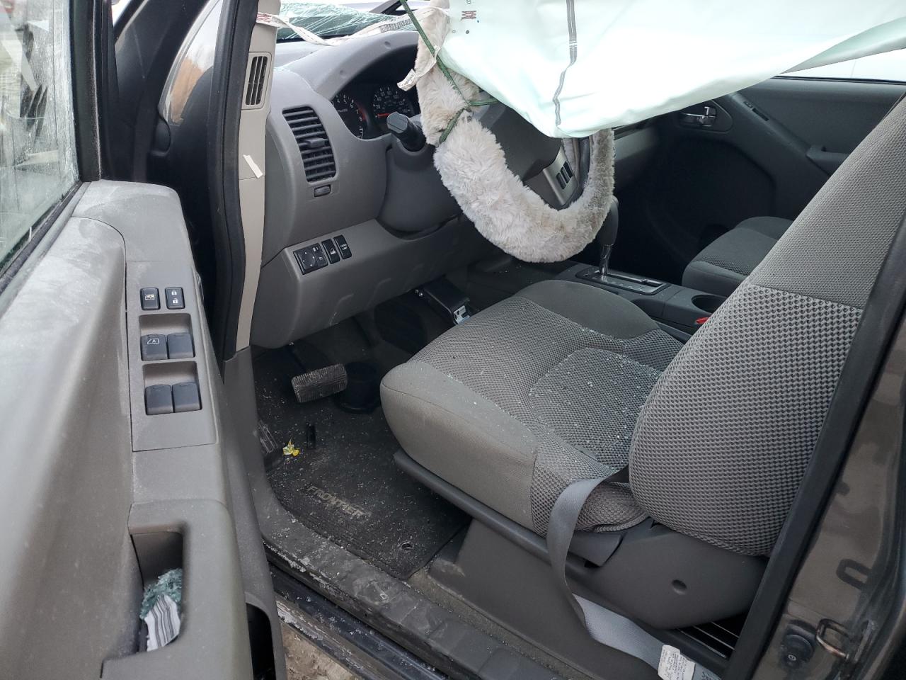 2016 Nissan Navara (Frontier) - Image 8