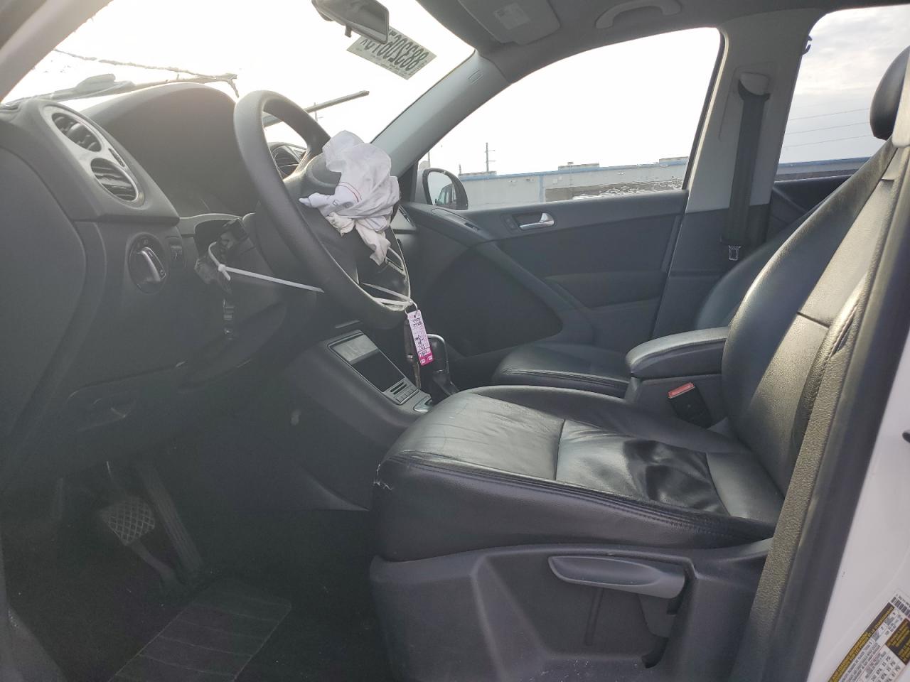 2012 Volkswagen Tiguan S VIN: WVGAV7AX4CW590954 Lot: 88320675