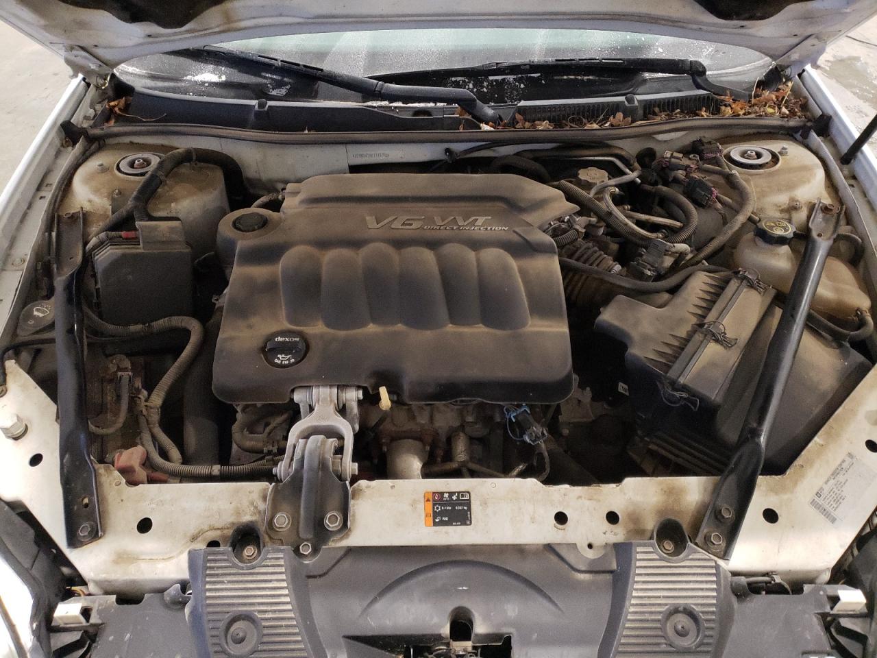 2014 Chevrolet Impala - Image 11