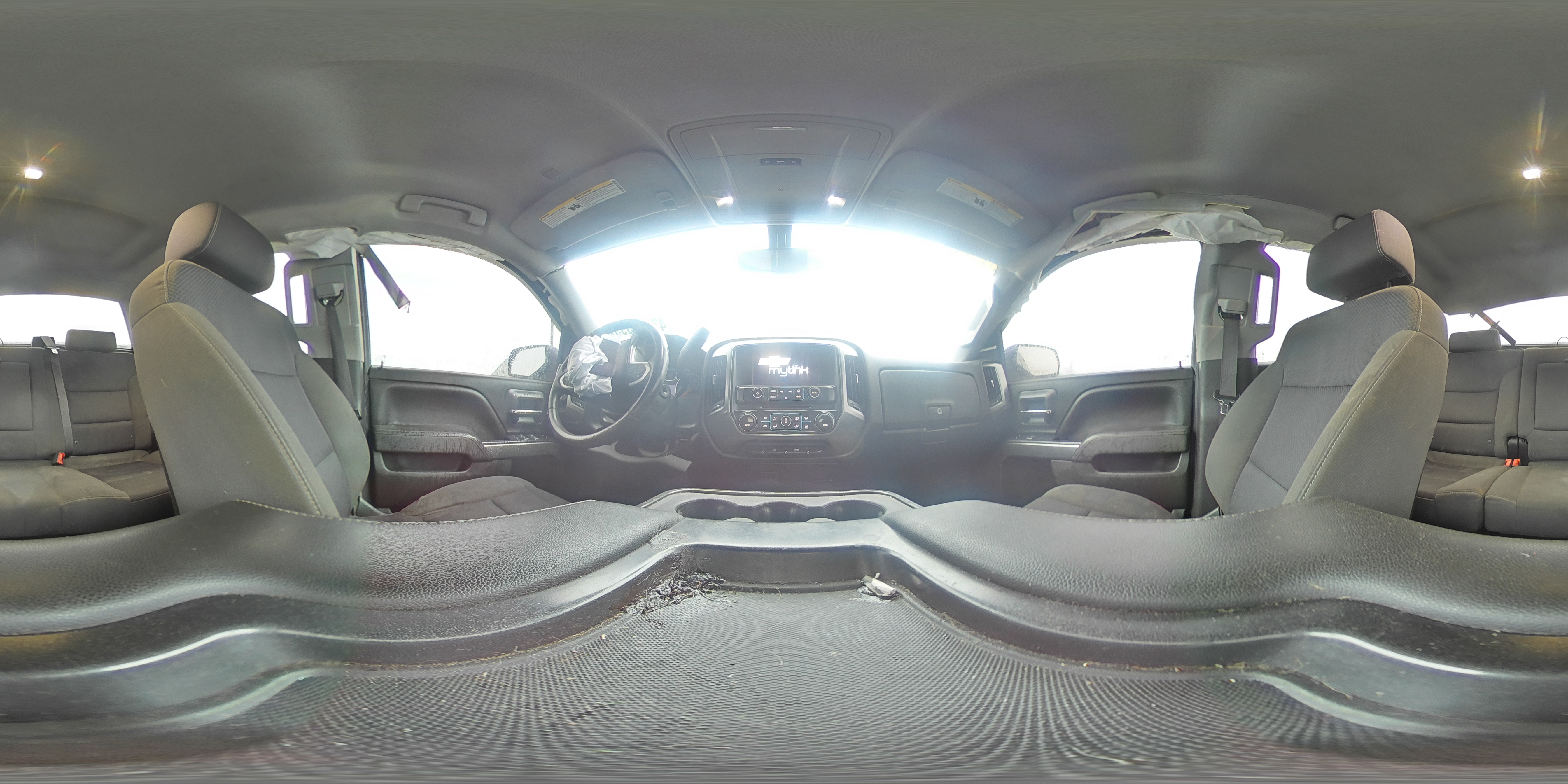 2015 Chevrolet Silverado - Image 14
