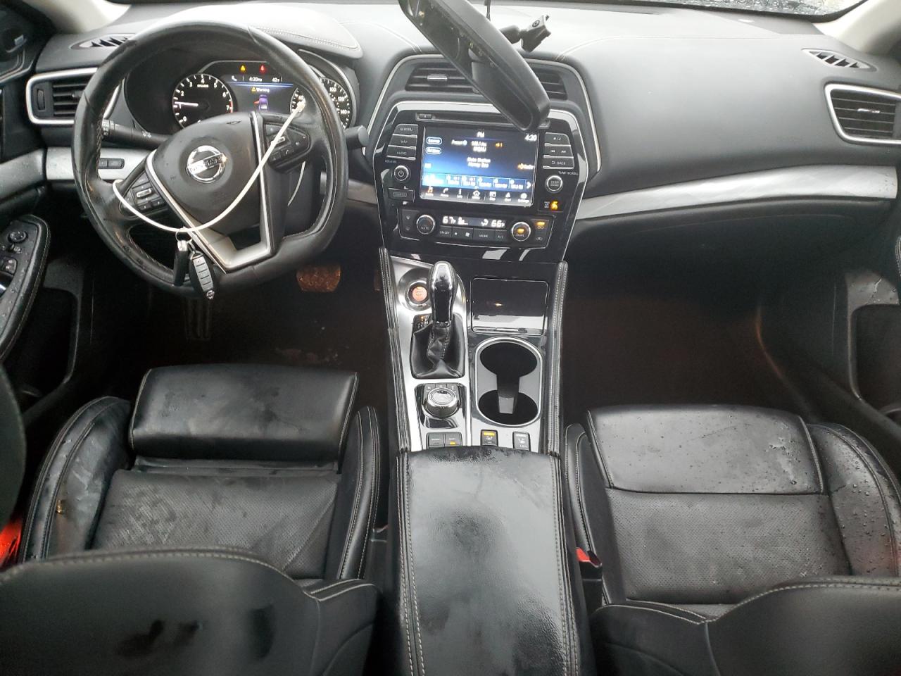 2017 Nissan Maxima - Image 8