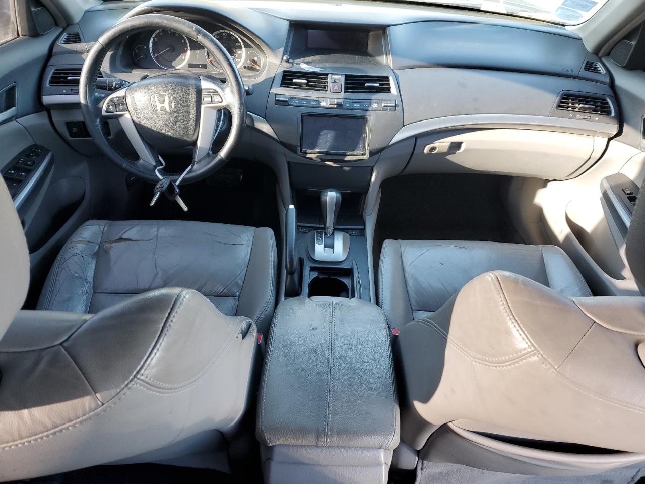 2008 Honda Accord - Image 8