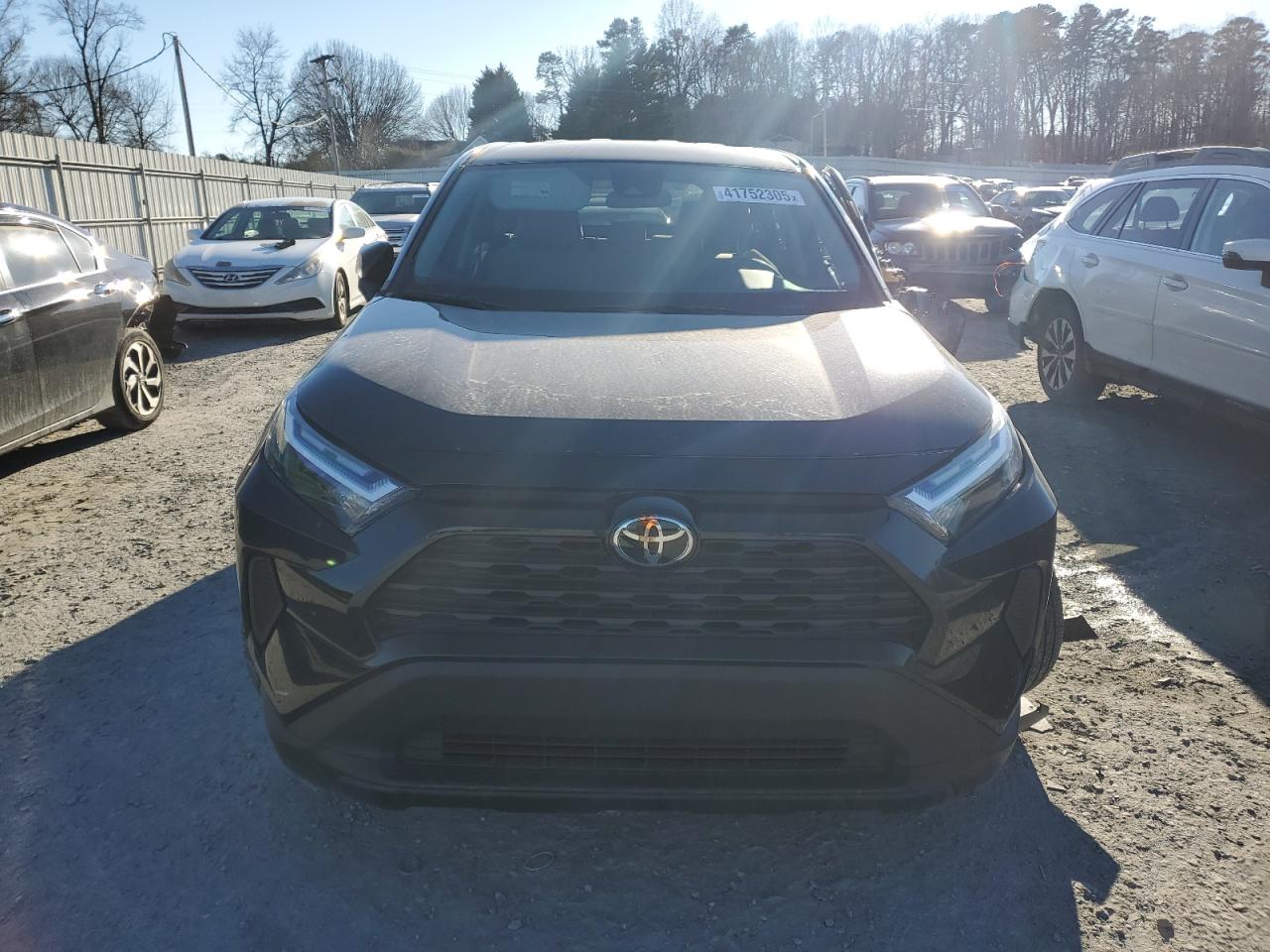 2024 Toyota RAV 4 - Image 5