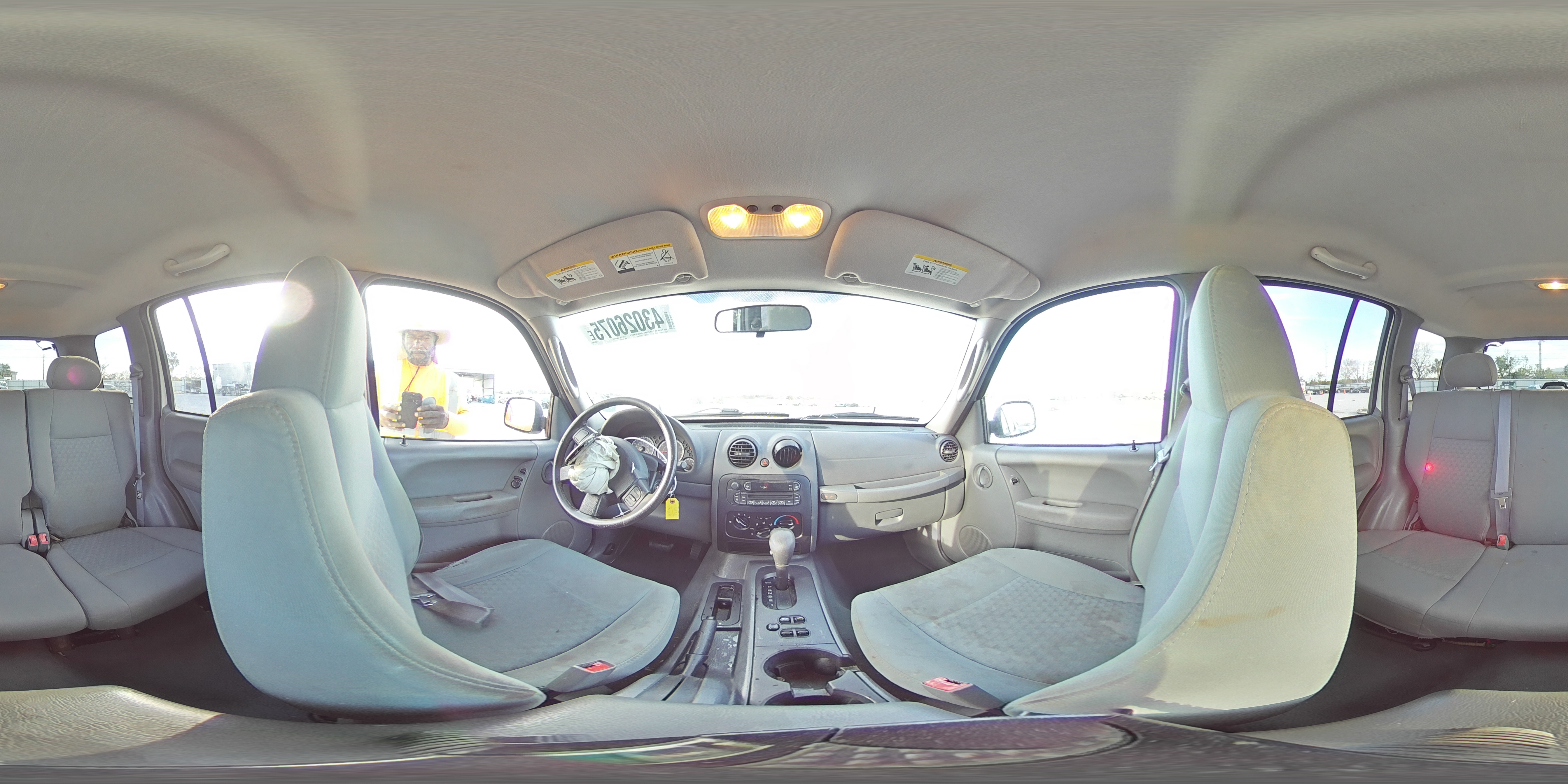 2007 Jeep Liberty (North America) - Image 14