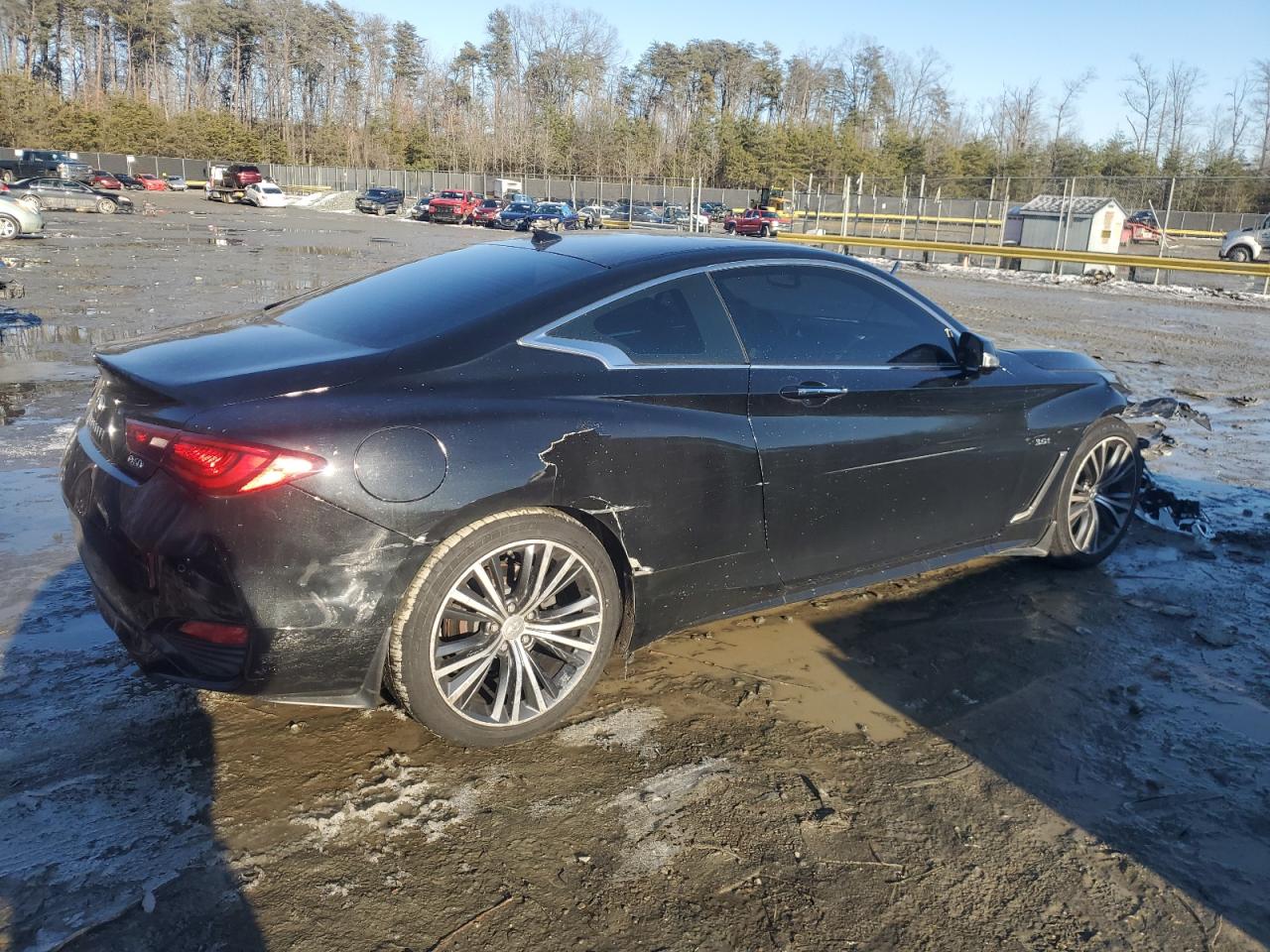 2017 Infiniti Q60 - Image 3