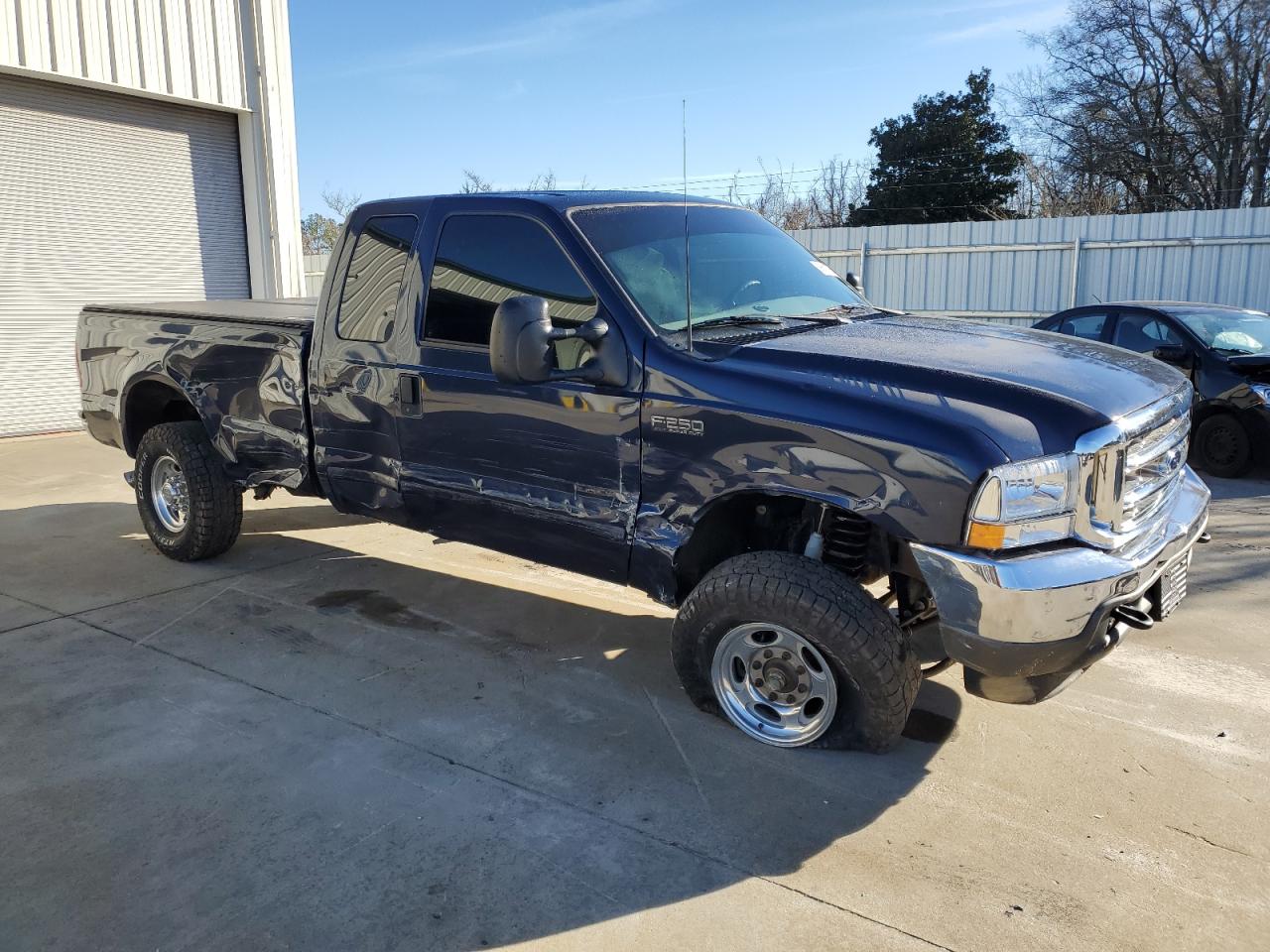 2001 Ford F250 - Image 4