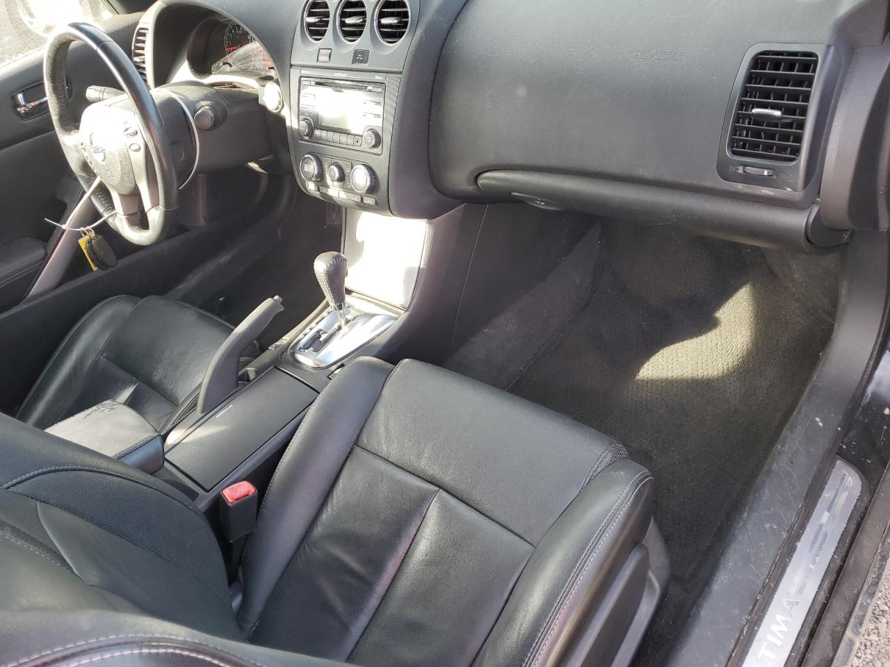 2013 Nissan Altima - Image 8