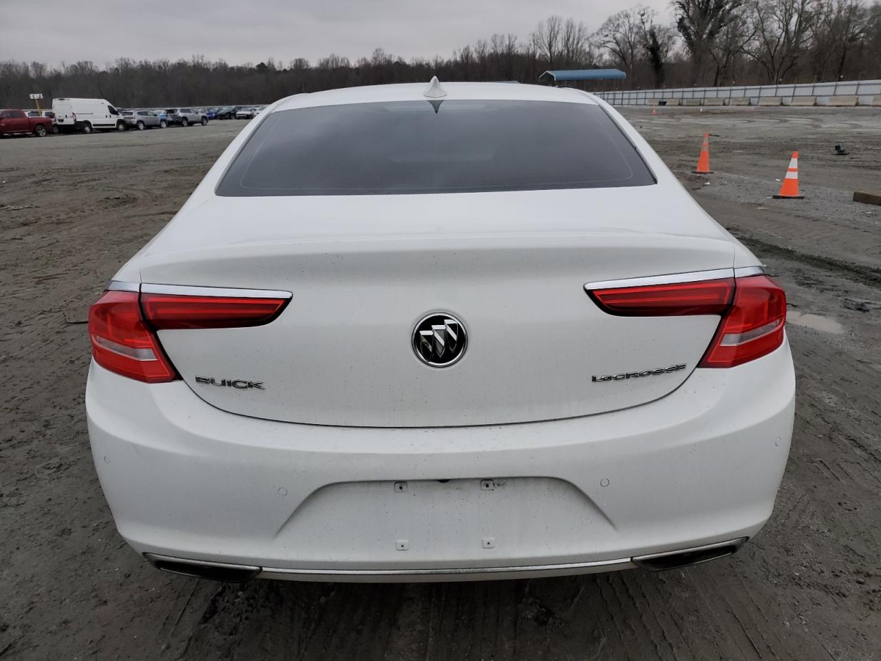 2017 Buick LaCrosse - Image 6