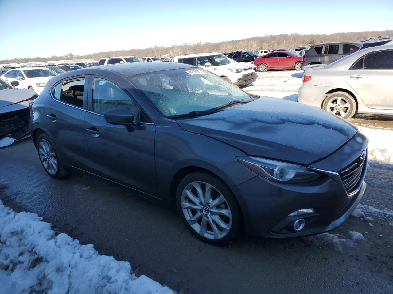 2015 Mazda 3 - Image 4