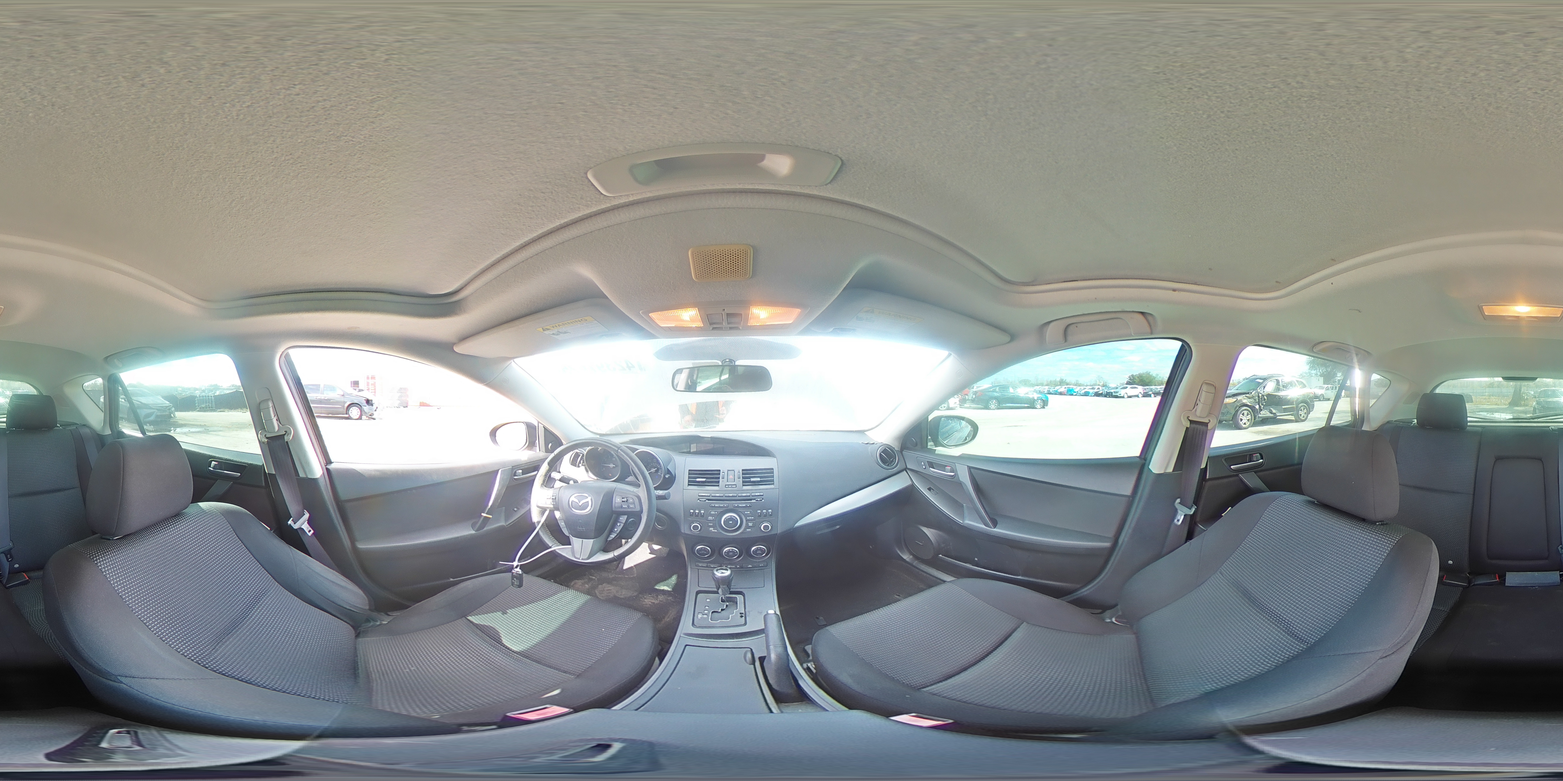 2013 Mazda 3 - Image 12