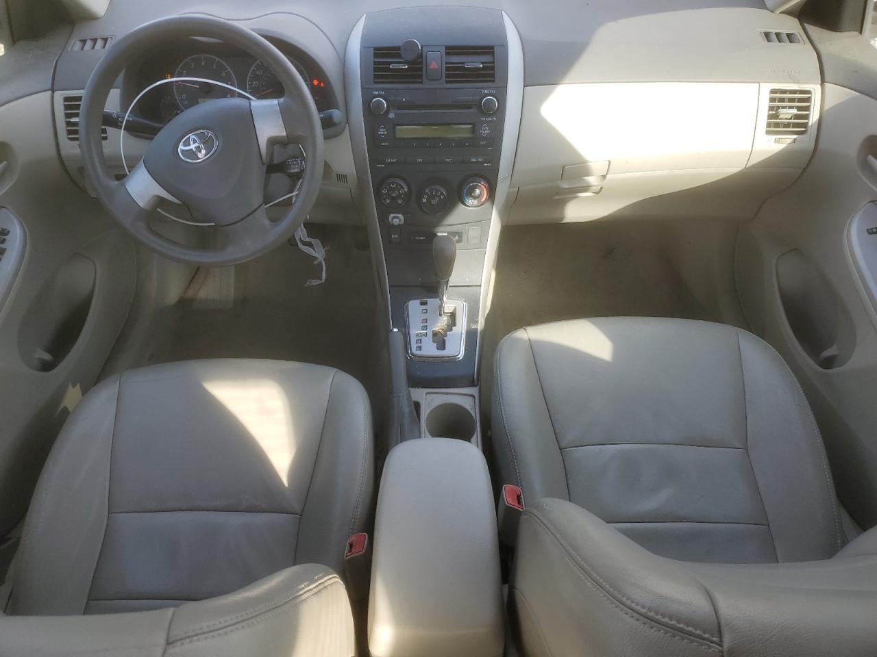 2010 Toyota Corolla - Image 8