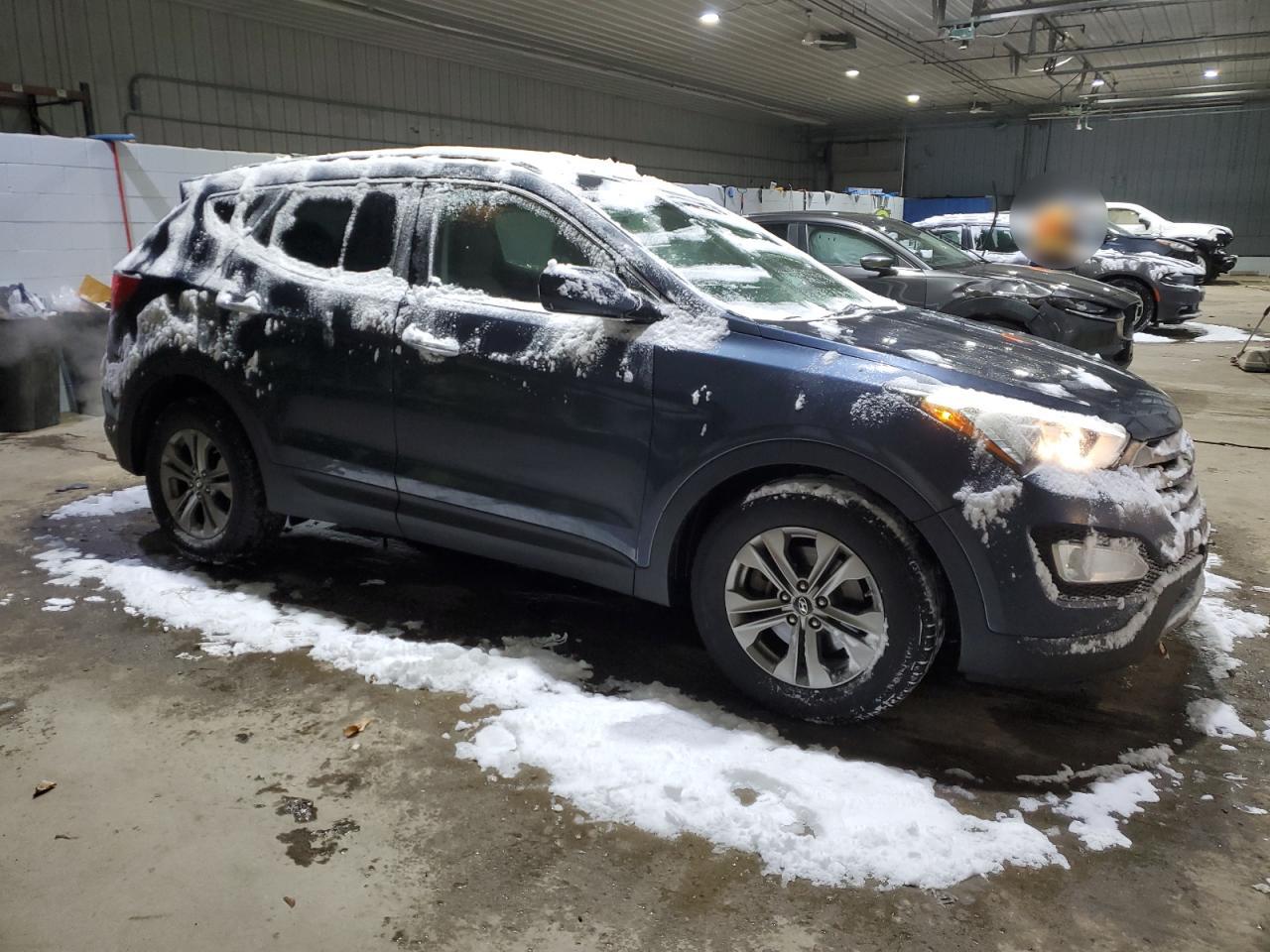 2014 Hyundai Santa Fe - Image 4