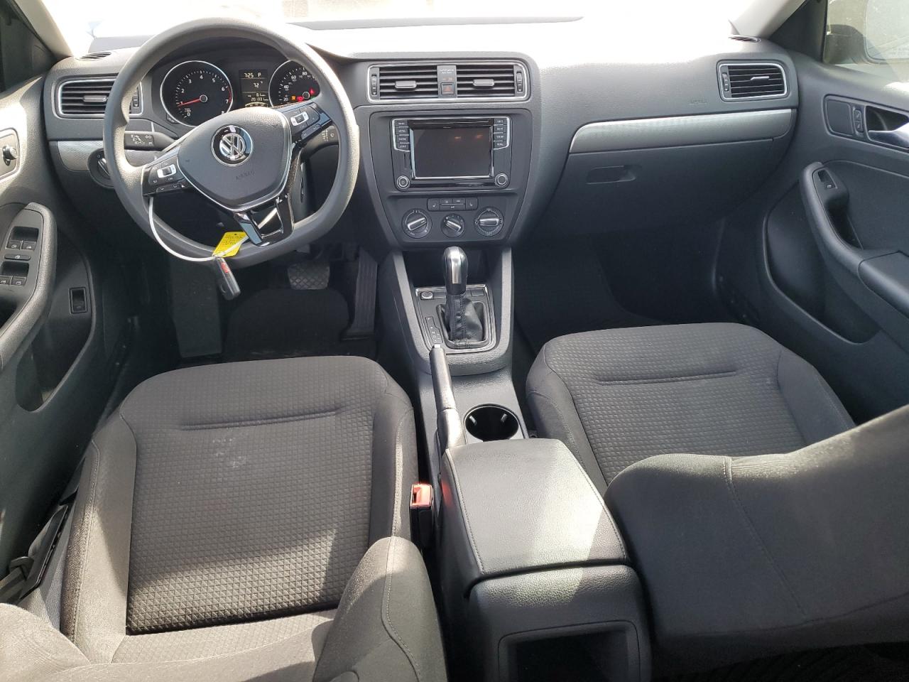 2016 Volkswagen Jetta - Image 8