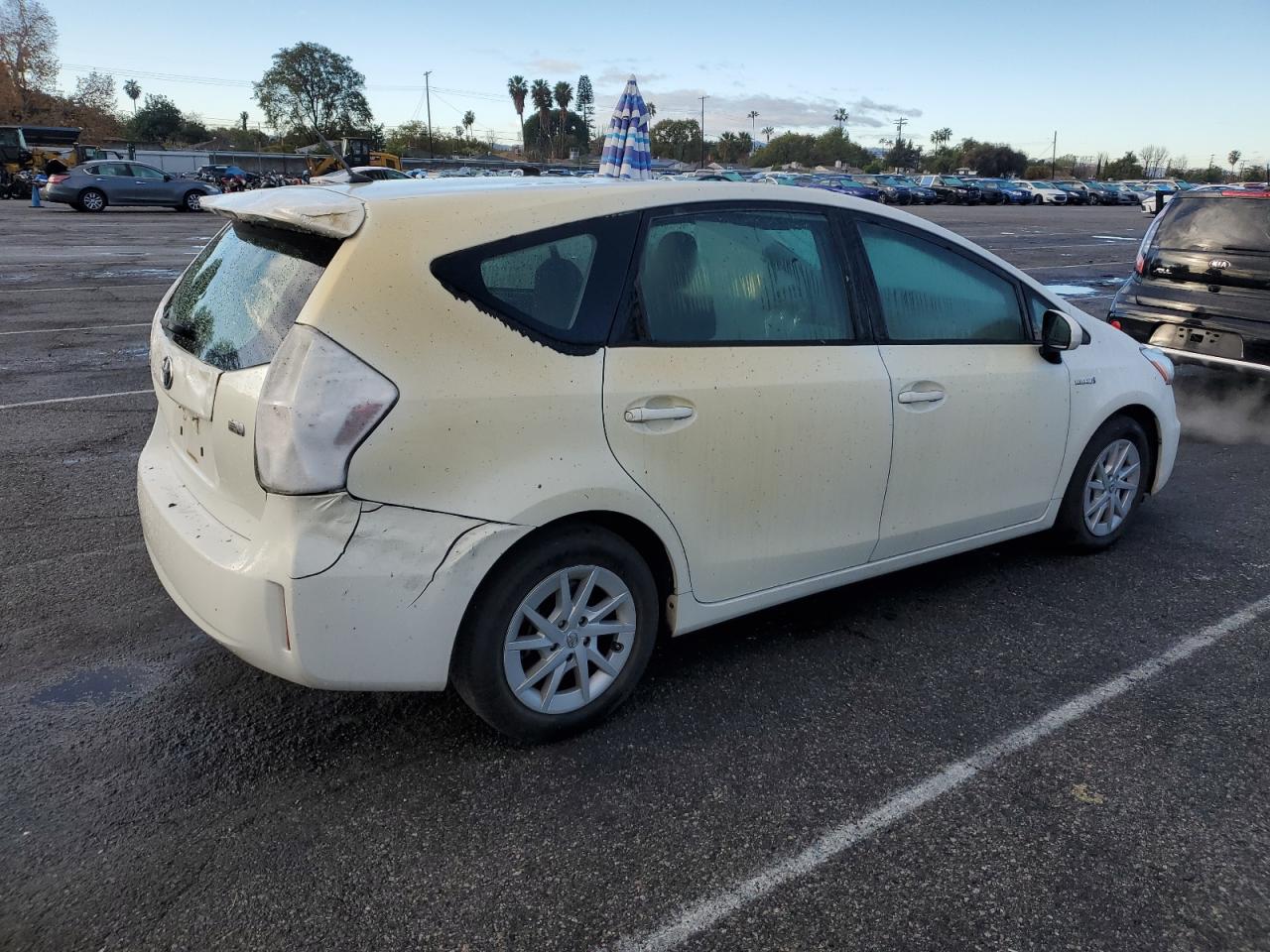 2014 Toyota Prius - Image 3