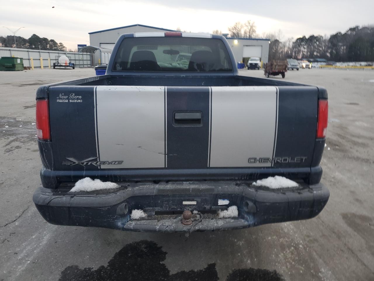 2003 Chevrolet S-10 Pickup - Image 6