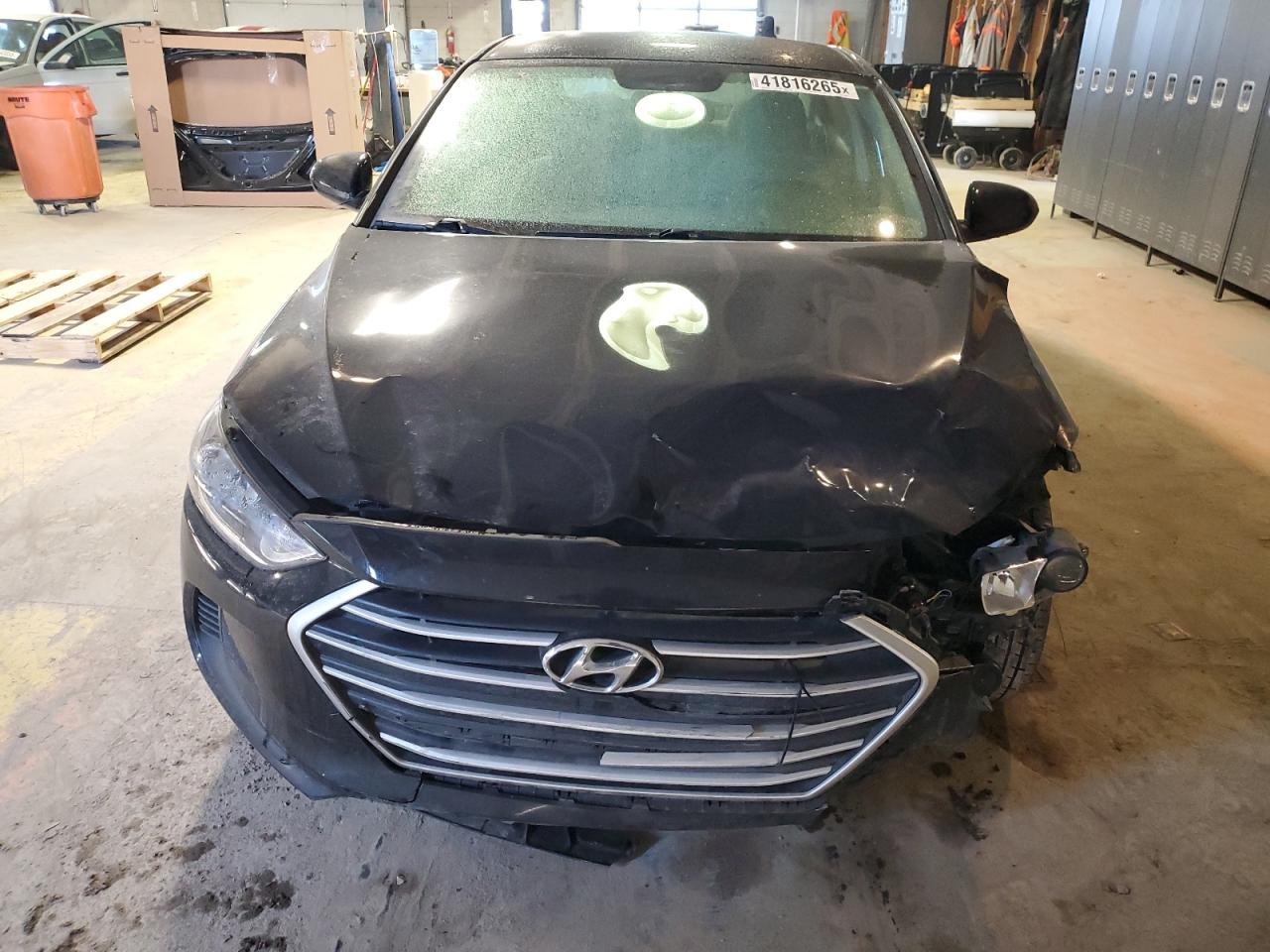 2018 Hyundai Elantra - Image 5