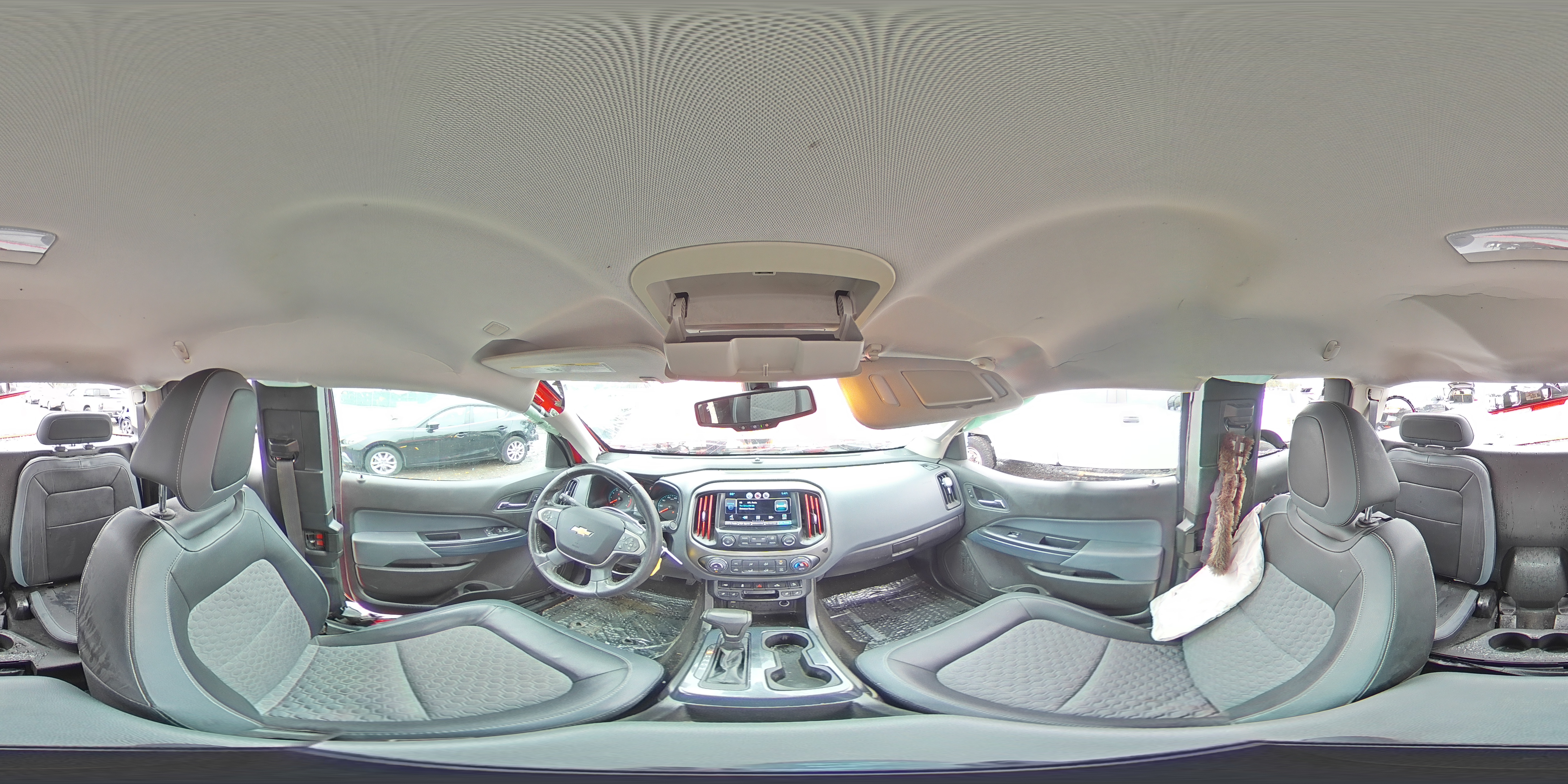 2015 Chevrolet Colorado - Image 13