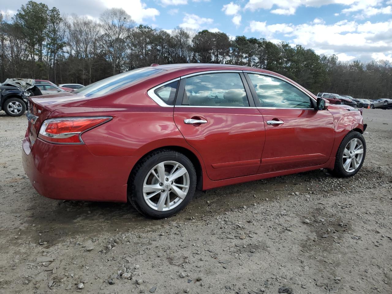 2014 Nissan Altima - Image 3