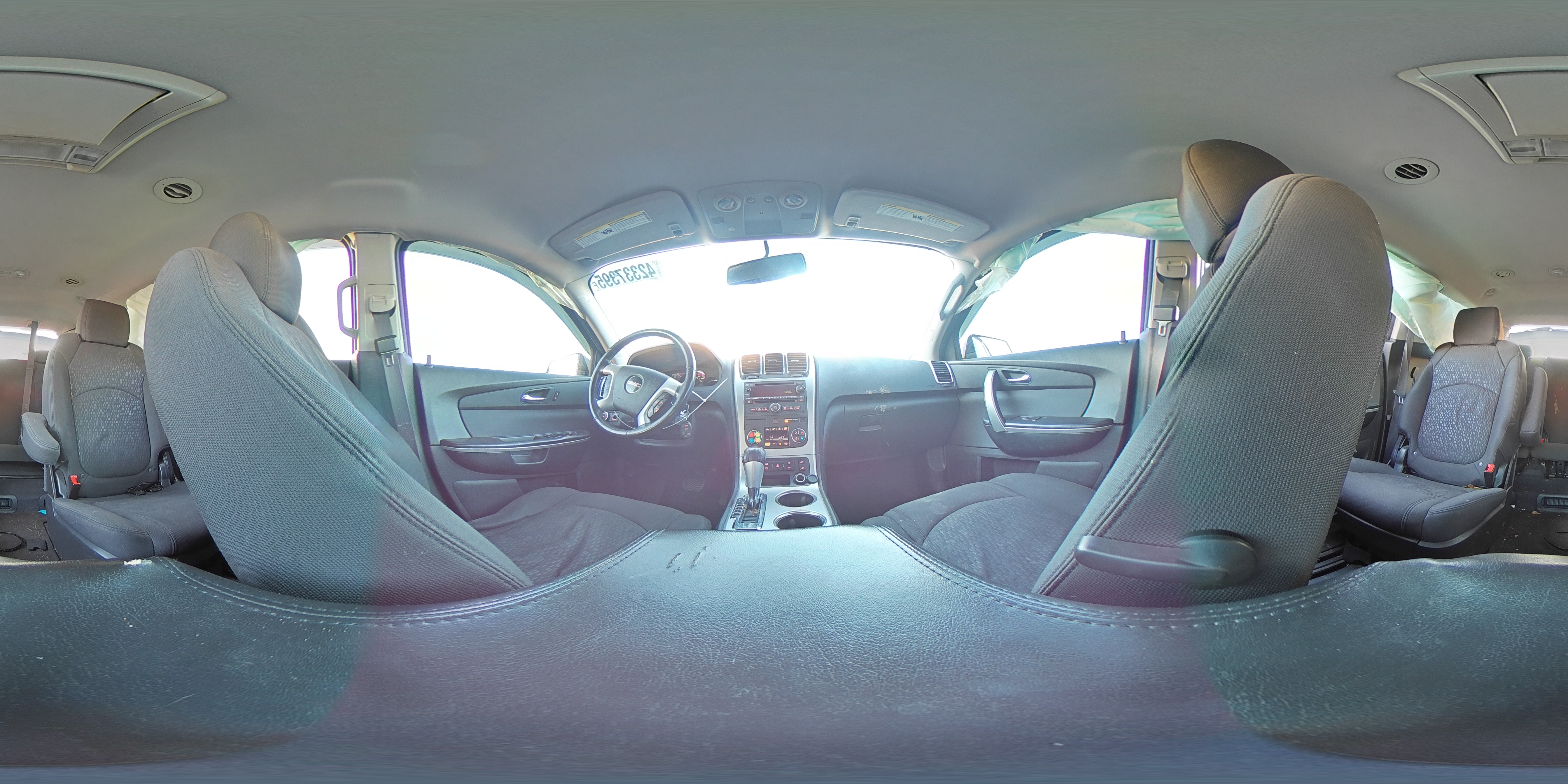 2011 GMC Acadia - Image 14
