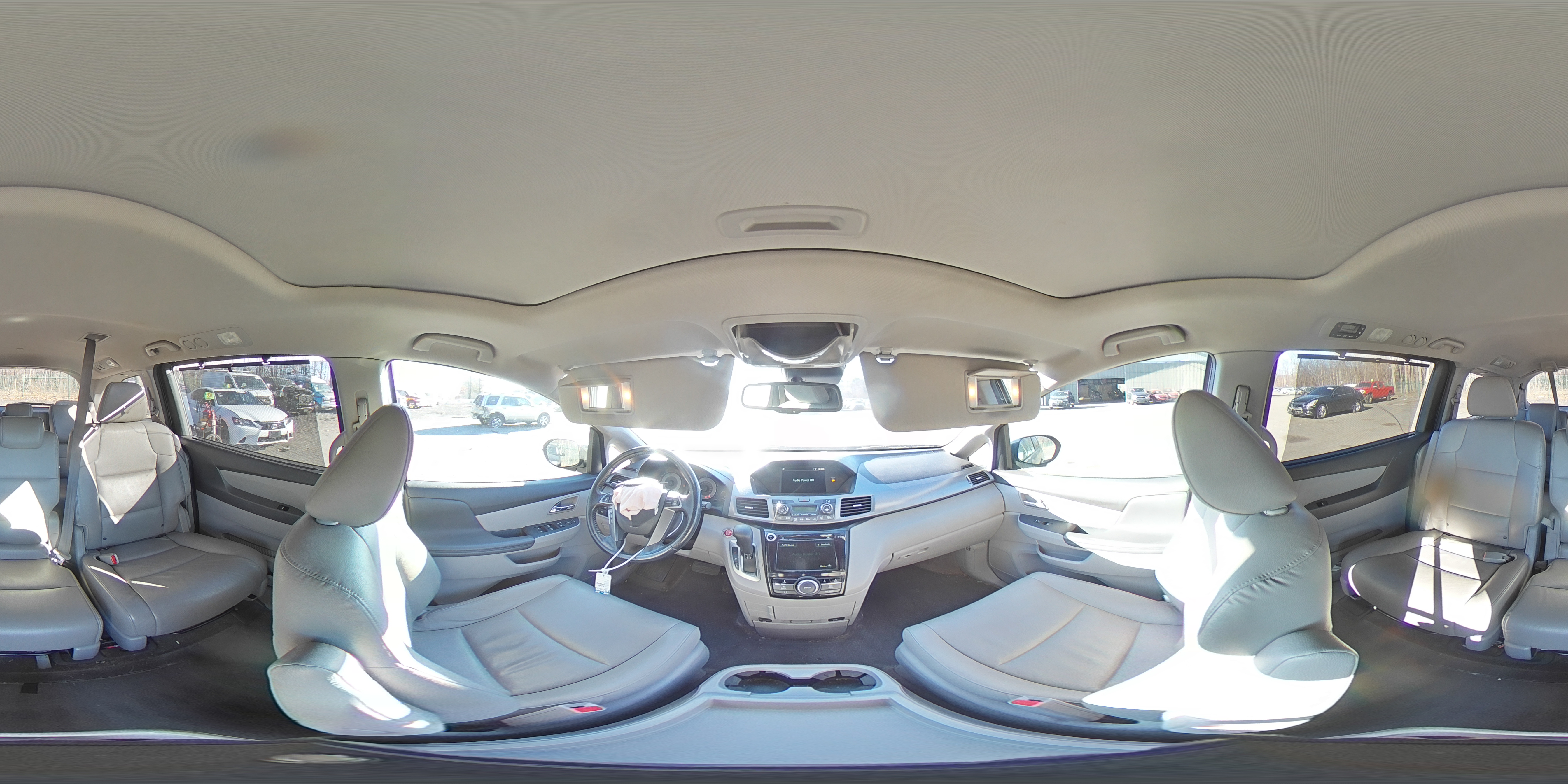 2014 Honda Odyssey - Image 14