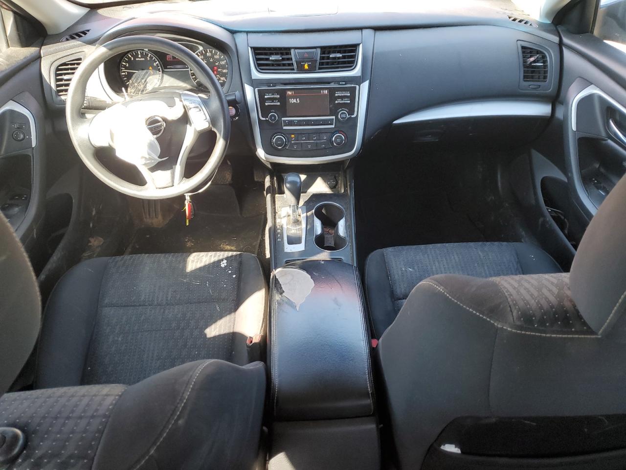 2016 Nissan Altima - Image 8