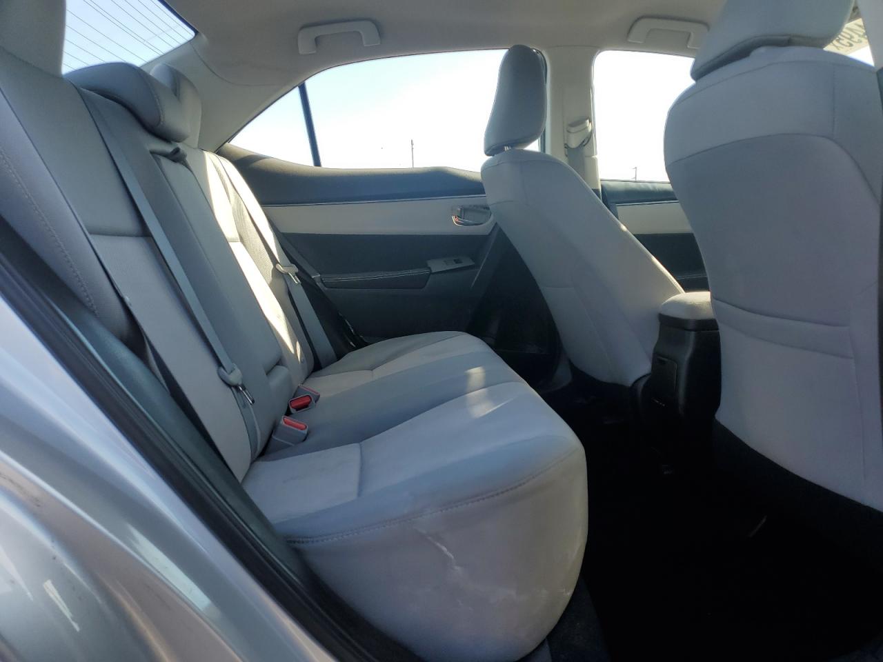 2015 Toyota Corolla - Image 10