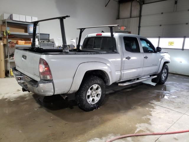  TOYOTA TACOMA 2012 Серебристый