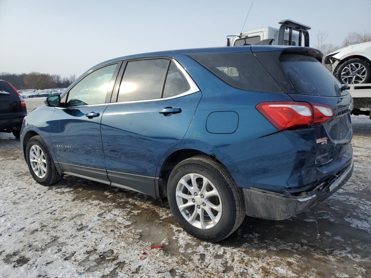 2020 Chevrolet Equinox - Image 2