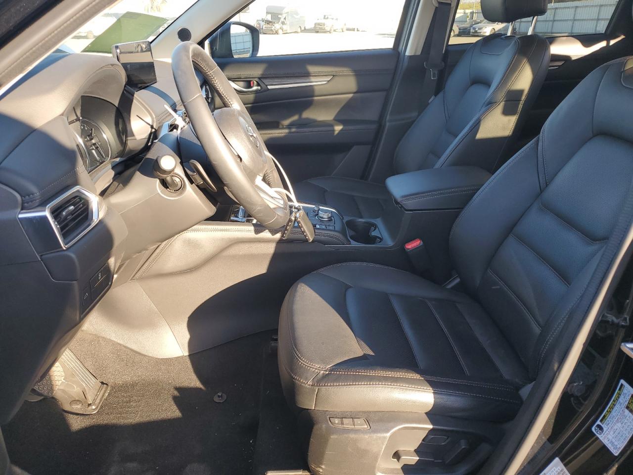 2023 Mazda CX-5 - Image 7