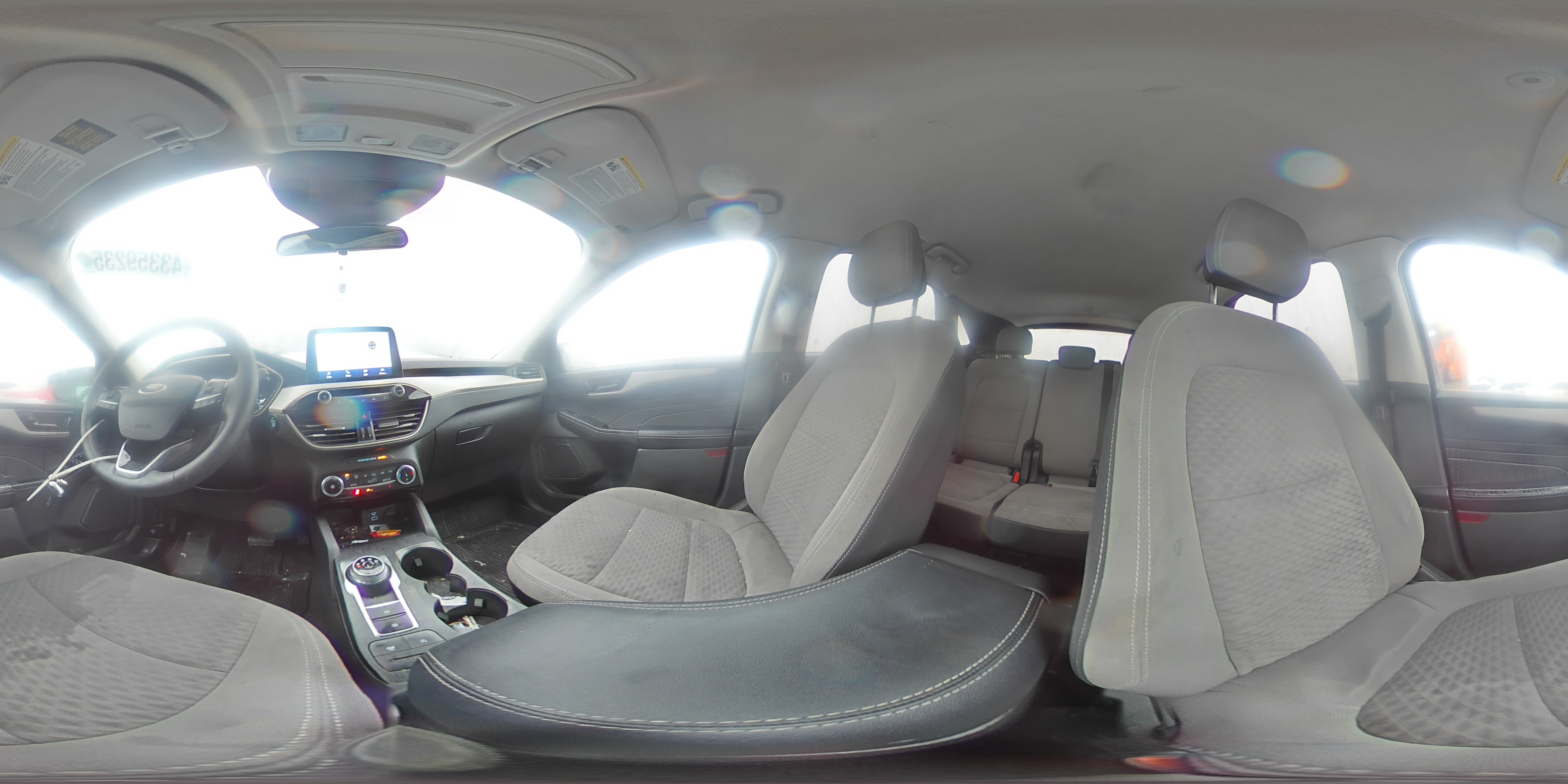 2022 Ford Escape - Image 13