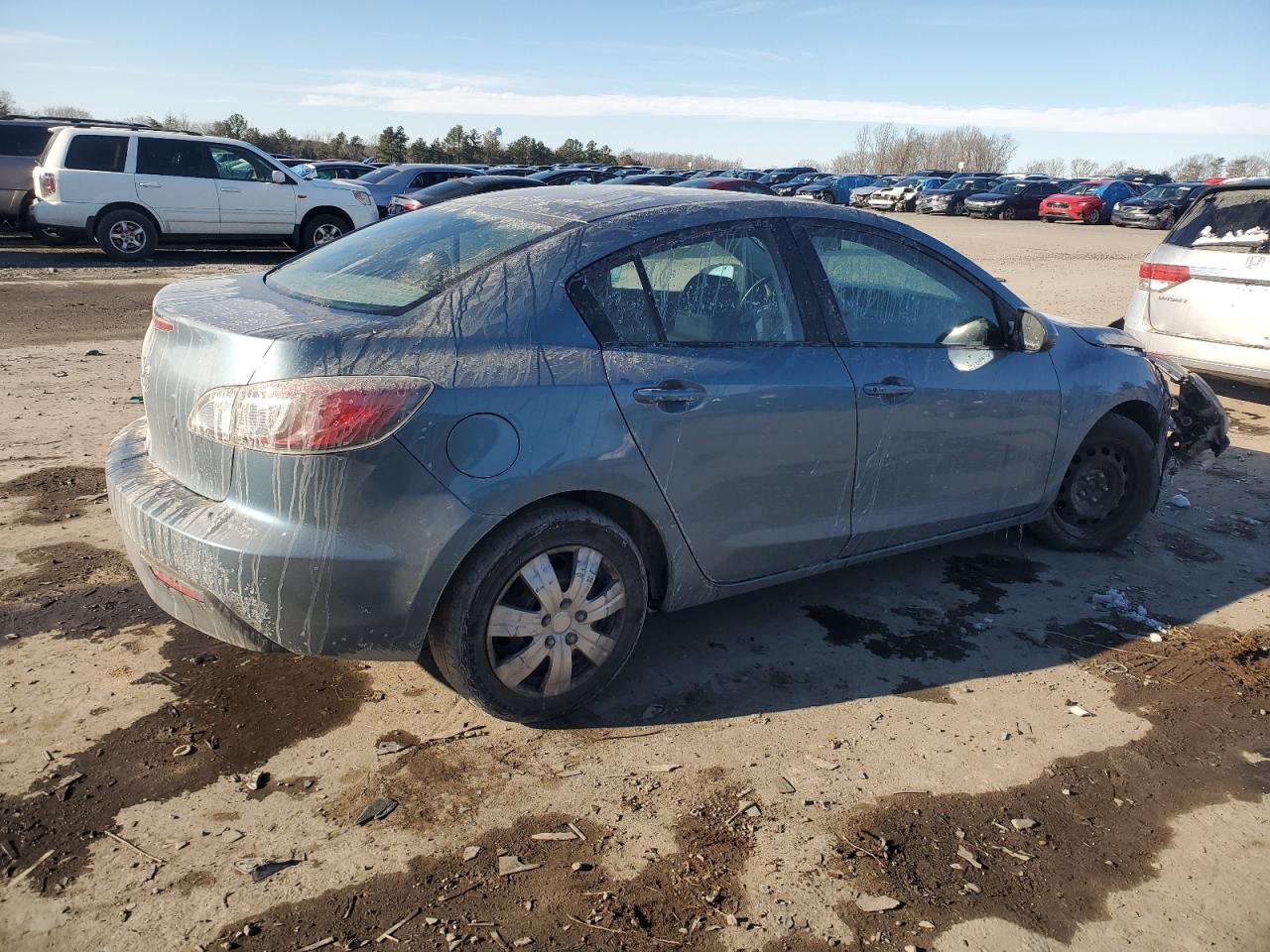 2011 Mazda 3 - Image 3