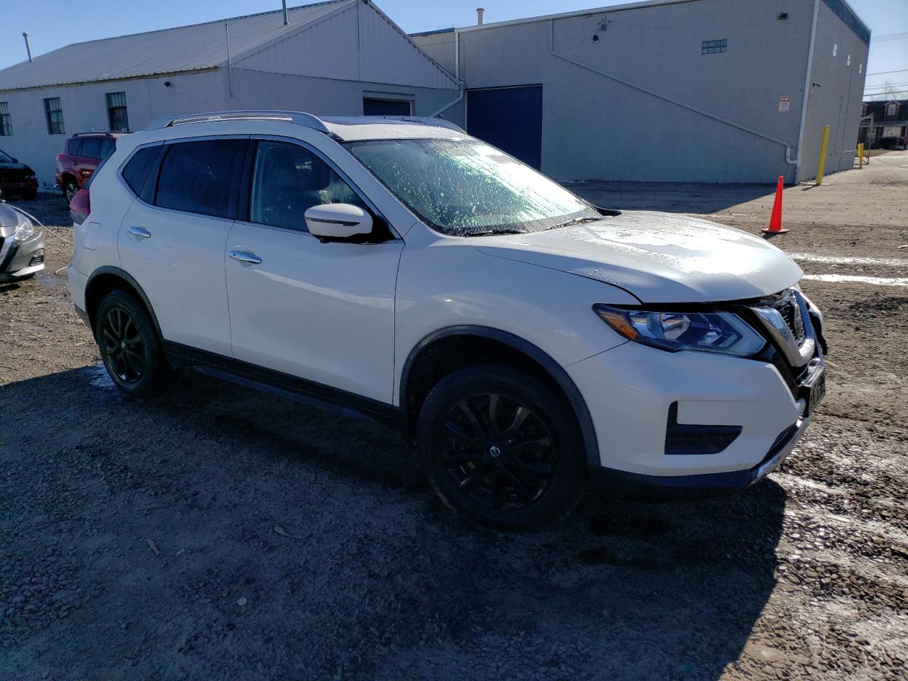 2018 Nissan Rogue - Image 4
