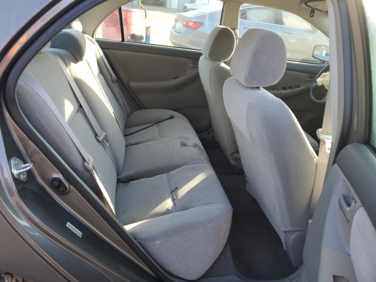 2007 Toyota Corolla - Image 10