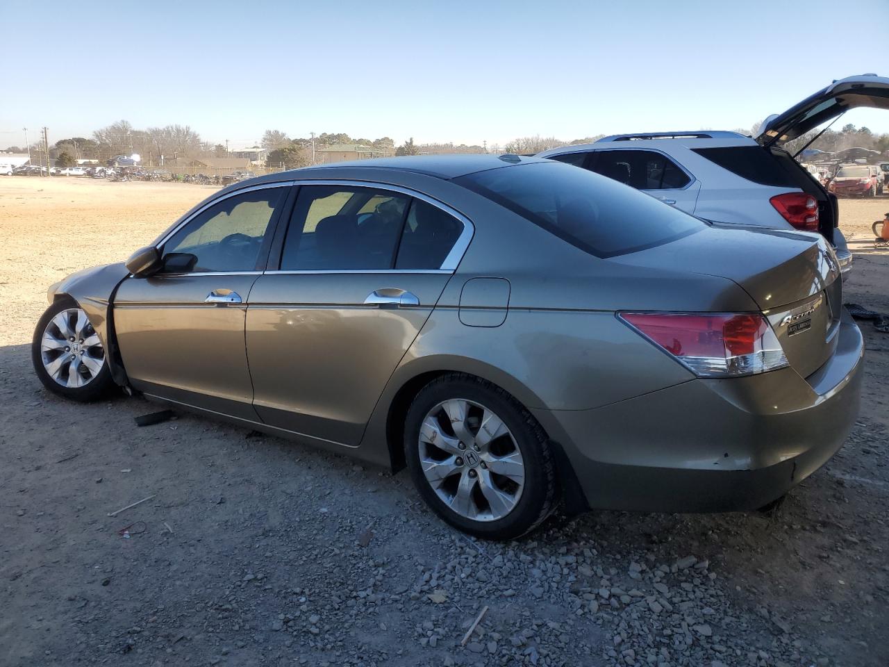 2010 Honda Accord - Image 2