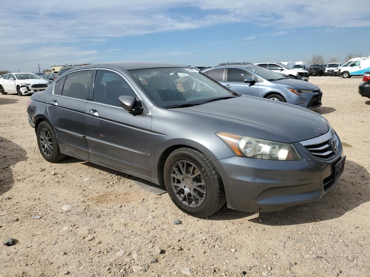 2011 Honda Accord - Image 4