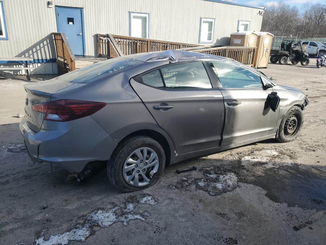 2020 Hyundai Elantra - Image 3