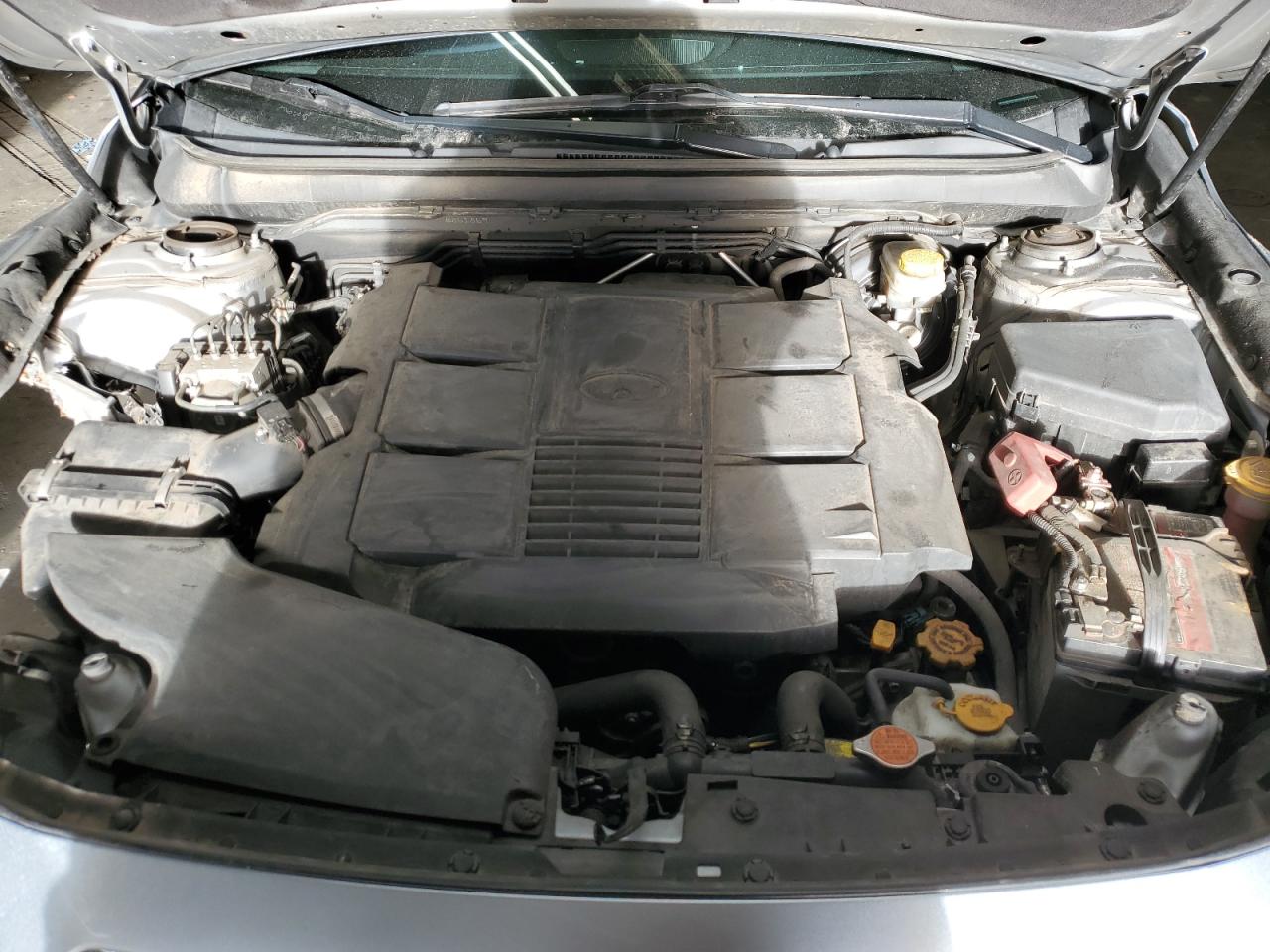 2015 Subaru Outback - Image 12