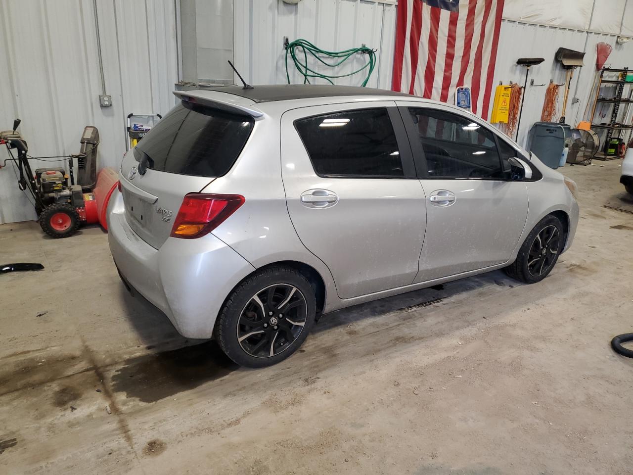 2017 Toyota Yaris - Image 3