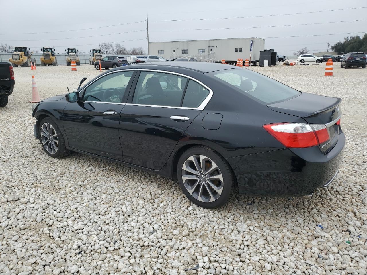 2015 Honda Accord - Image 2