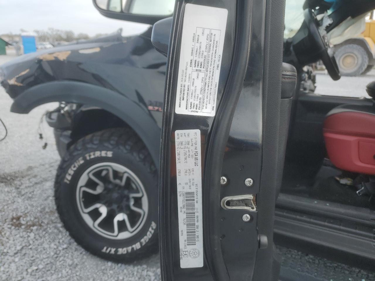 2016 RAM 1500 - Image 13