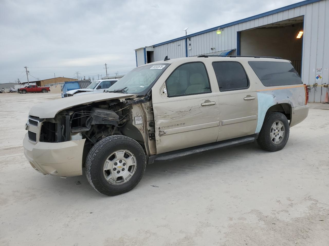 2007 Chevrolet Suburban - Image 1