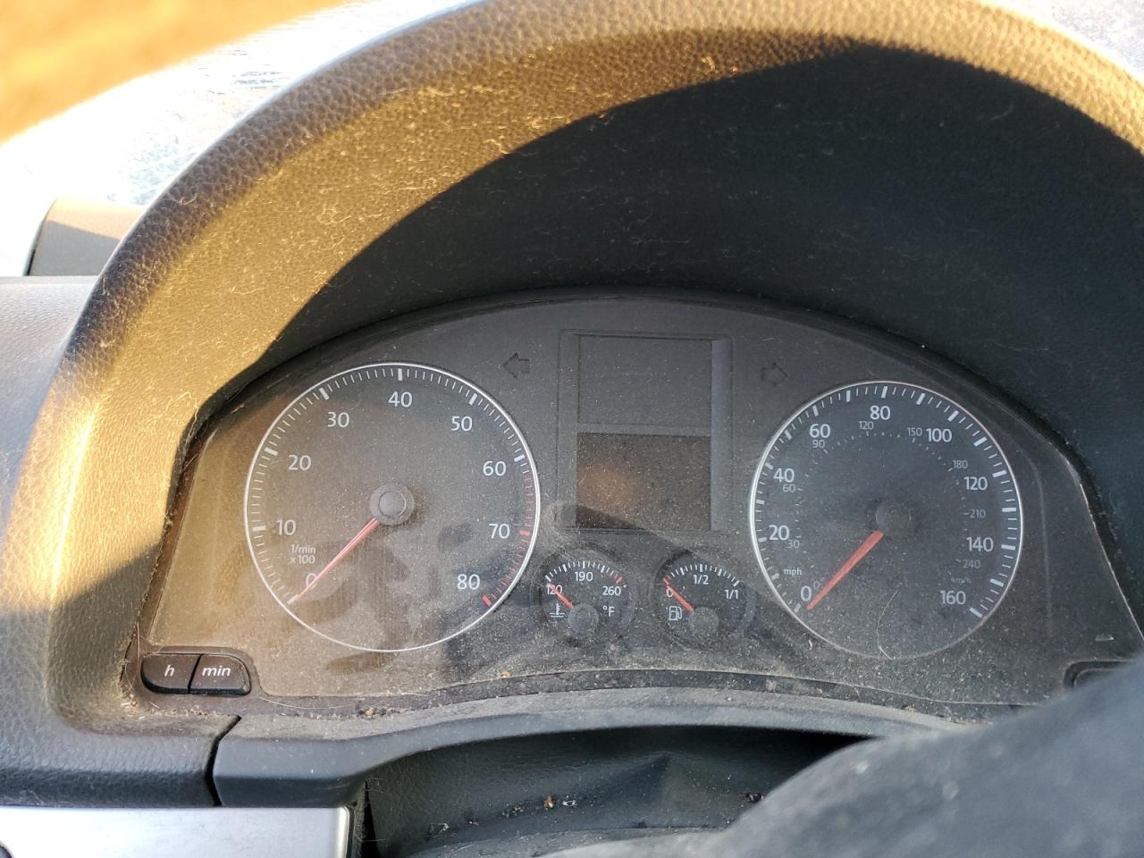 2009 Volkswagen Golf - Image 9