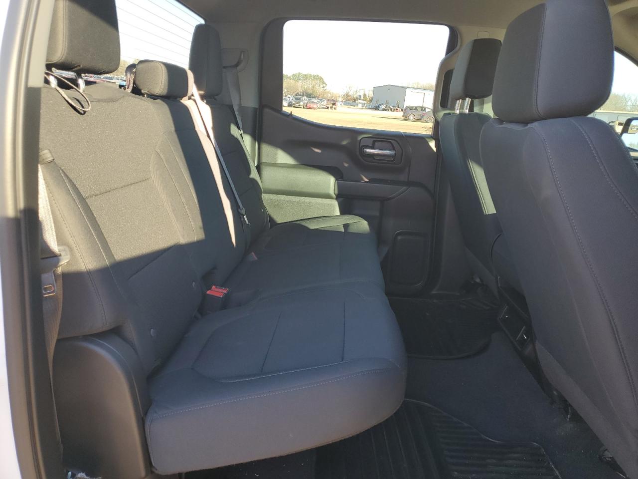2020 Chevrolet Silverado - Image 10