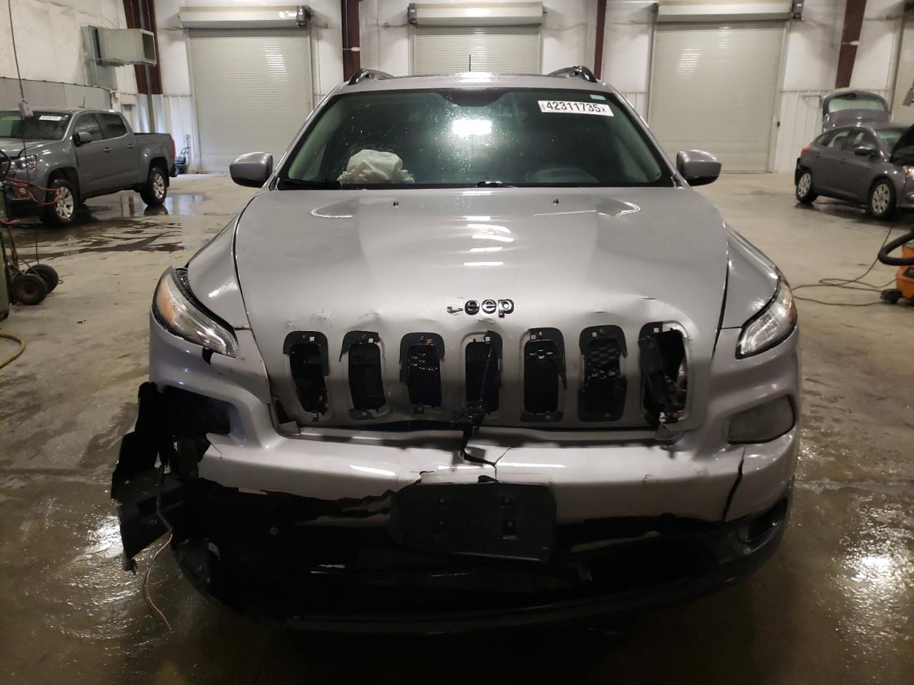 2016 Jeep Grand Cherokee - Image 5