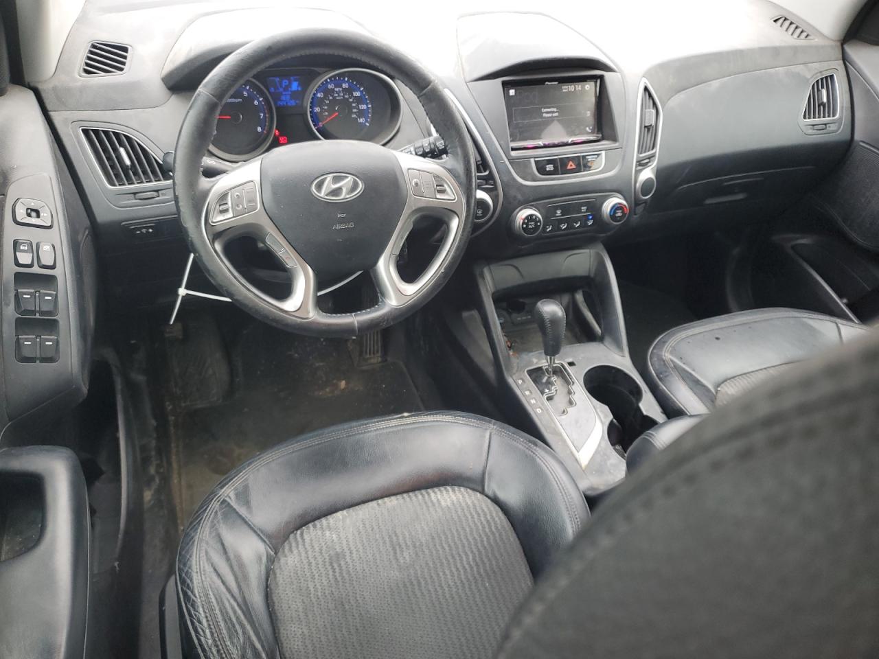 2012 Hyundai Tucson - Image 8
