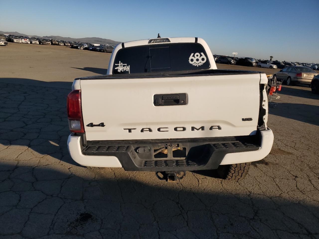 2021 Toyota Tacoma - Image 6